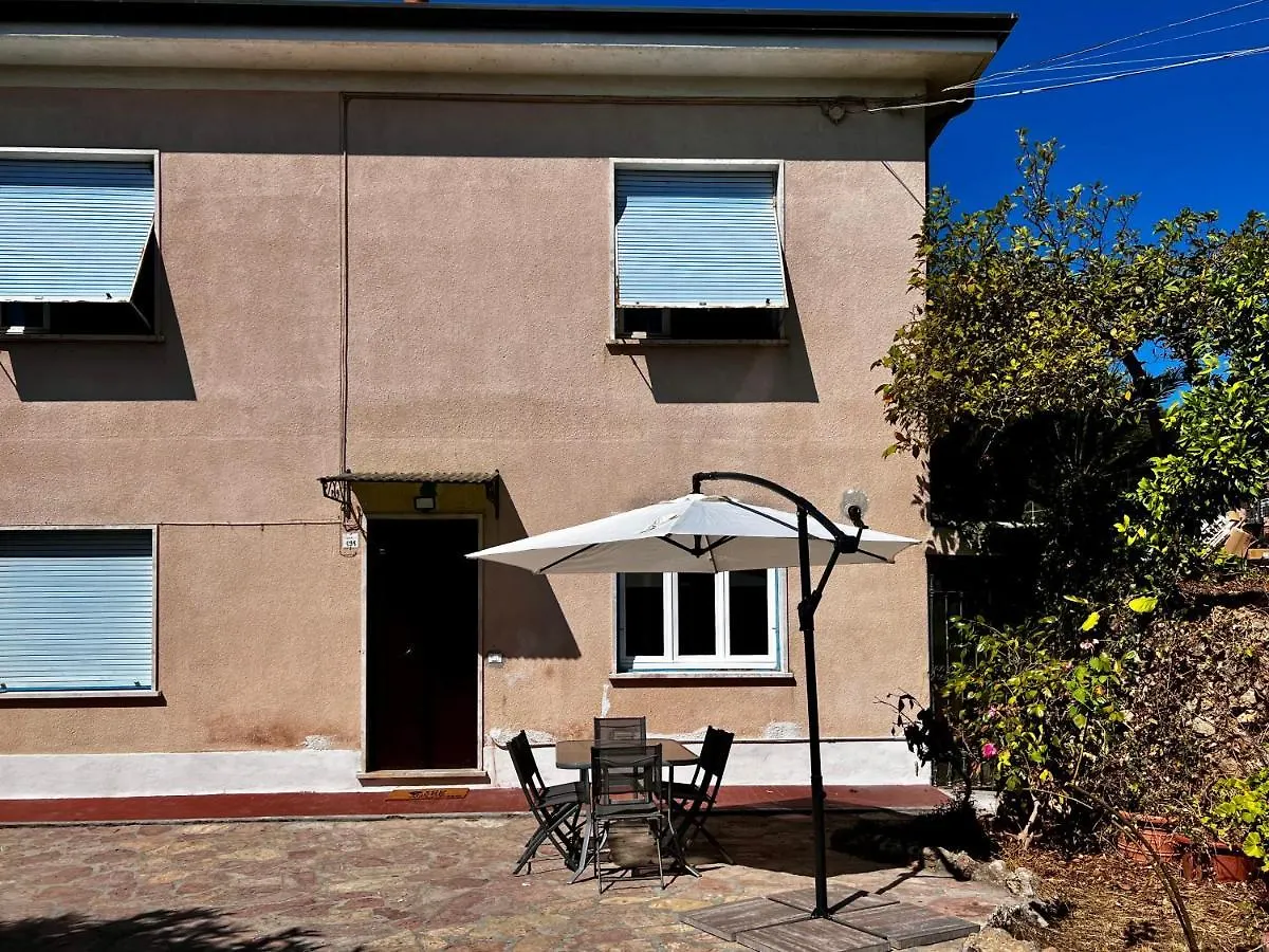 Il Giardino Delle Cycas Lägenhet Romito Magra Italien
